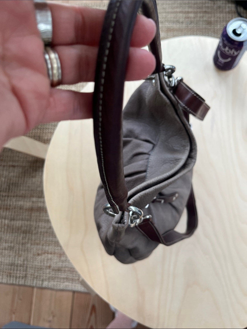 Vintage Roots Large Olivia Taupe Leather Bag - Picture 7 of 13